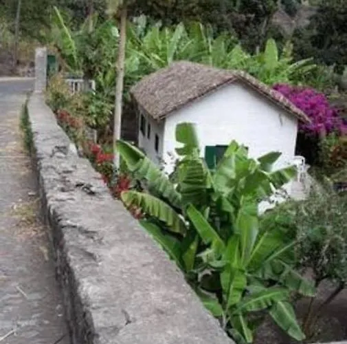 Cottage Na Ribeira Do Paul